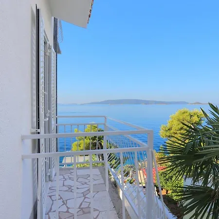 Apartament By The Sea Okrug Donji, Ciovo - 19974 *